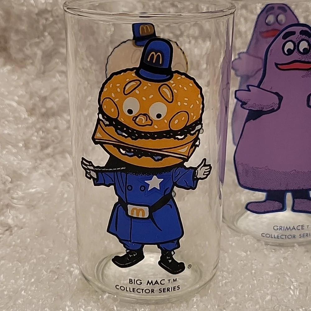 Vintage McDonald's Tumblers - Picture 2 of 5